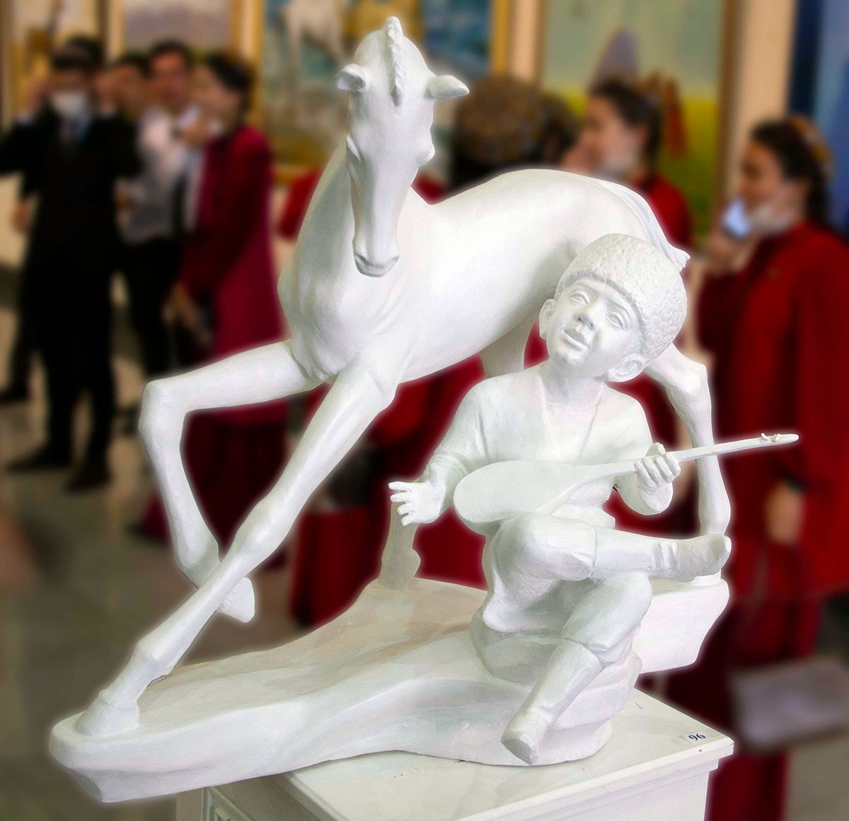 Главный герой выставки – ахалтекинский конь